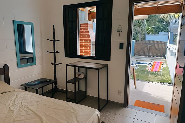 Casinha 5 | suíte a 100m da praia