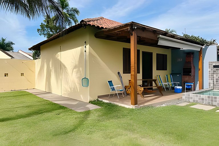 Casinha 1 | Com piscina a 100m da praia