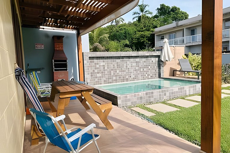 Casinha 1 | Com piscina a 100m da praia