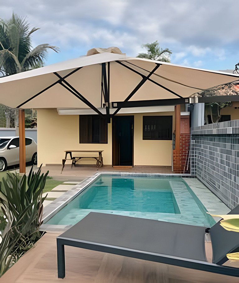 Casinha 1 | Com piscina a 100m da praia