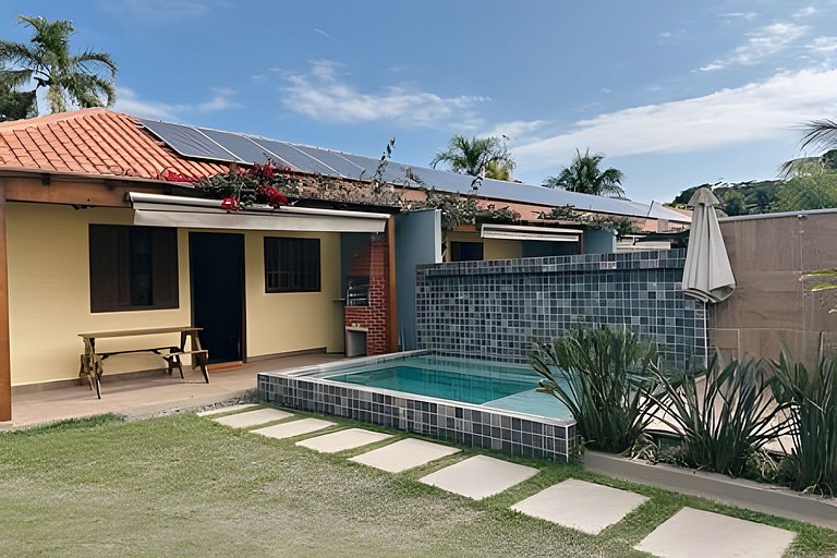 Casinha 1 | Com piscina a 100m da praia