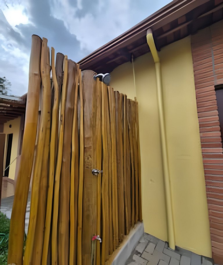 Casa 1 - Vila Terõ | 400m da praia