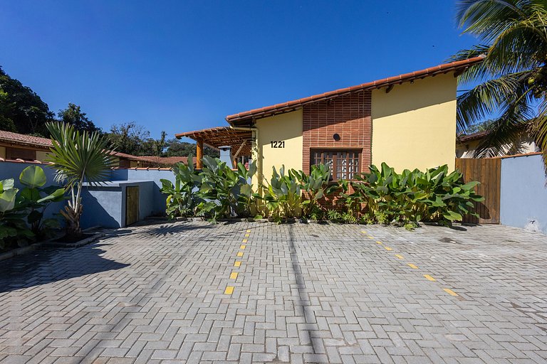 Casa 1 - Vila Terõ | 400m da praia