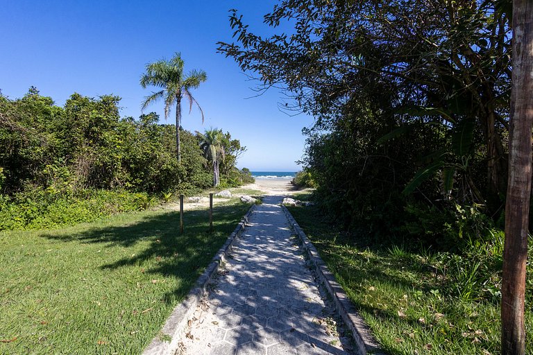 Casa 1 - Vila Terõ | 400m da praia